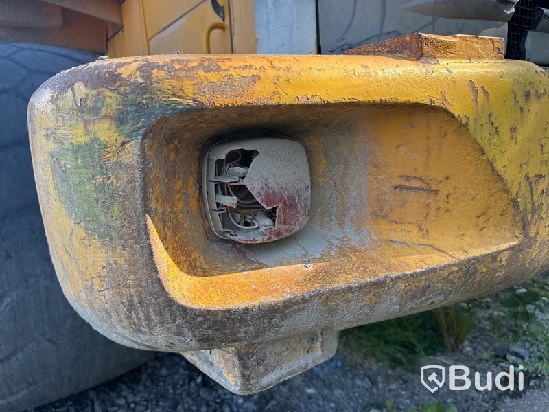Hjullastare Volvo L220E med skopa -2001
