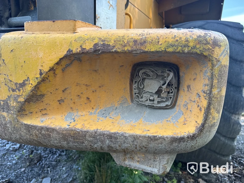 Hjullastare Volvo L220E med skopa -2001