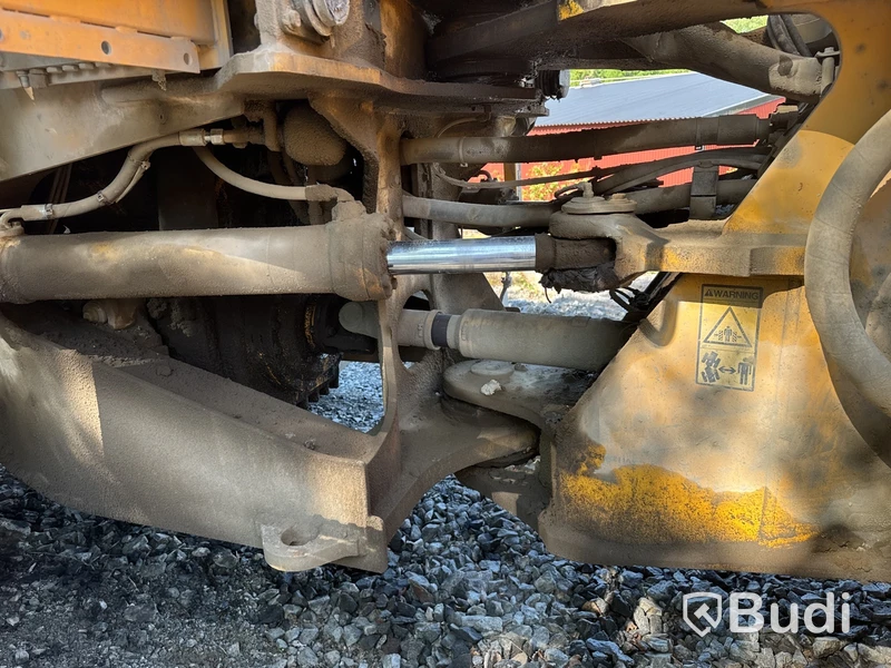Hjullastare Volvo L220E med skopa -2001