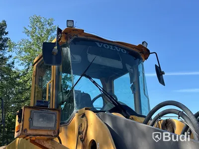 Hjullastare Volvo L220E med skopa -2001