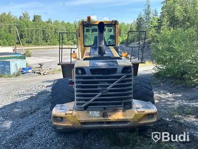 Hjullastare Volvo L220E med skopa -2001