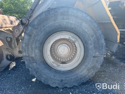 Hjullastare Volvo L220E med skopa -2001