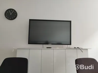 Konferensrum, bord, stolar, tv-skärm