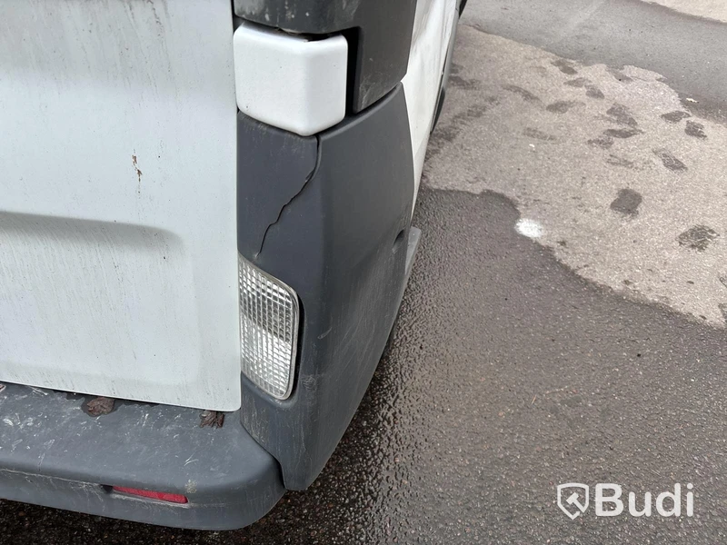 Skåpbil Renault Trafic 2.0 dCi Skåp (90hk) -2013