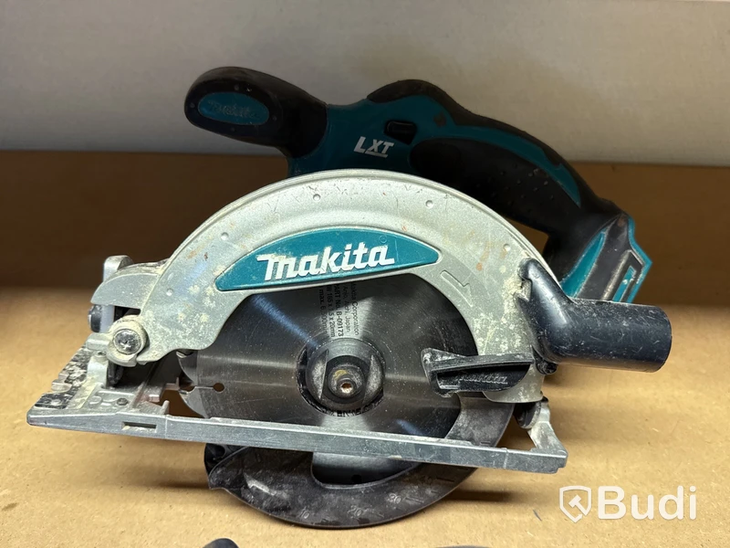 12 st batterimaskiner Makita