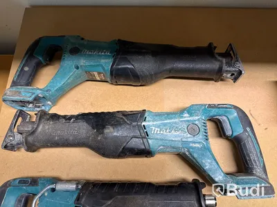 12 st batterimaskiner Makita