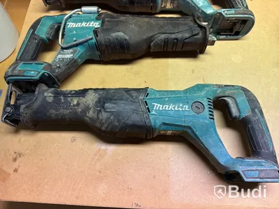 12 st batterimaskiner Makita