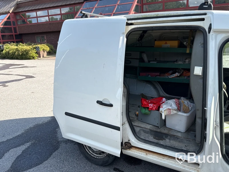 Volkswagen Caddy 1.6 TDI | 33768 mil | 75 hk | 2012