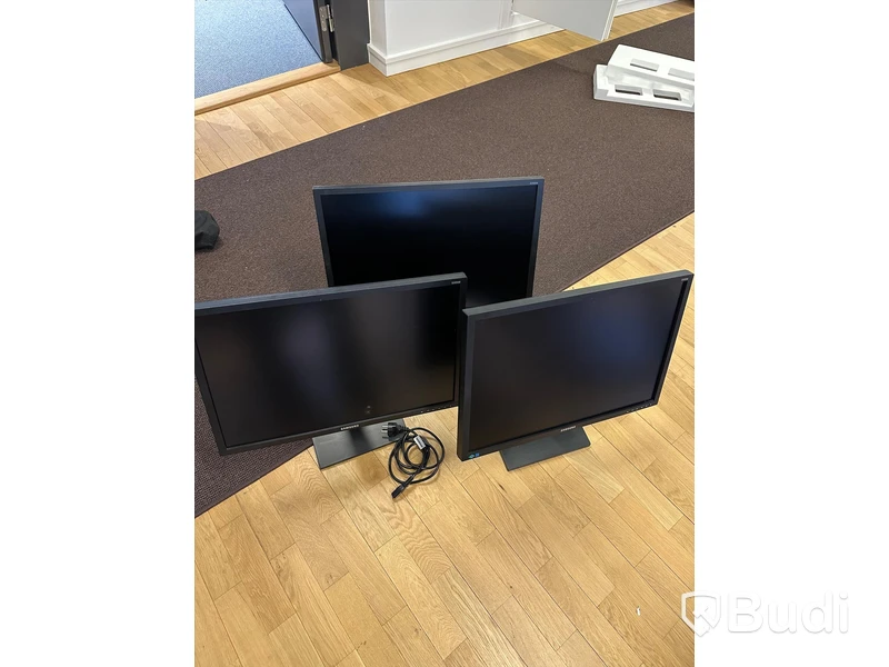 3St. SAMSUNG S24E650XW 24” Full HD inkl. Strömkabel.