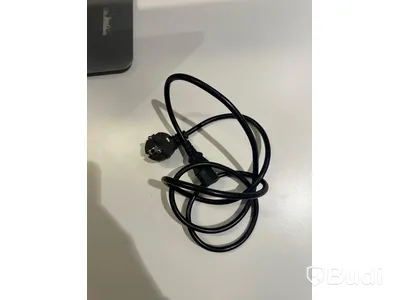 Dell U2715Hc 27” tum inkl. Strömkabel.