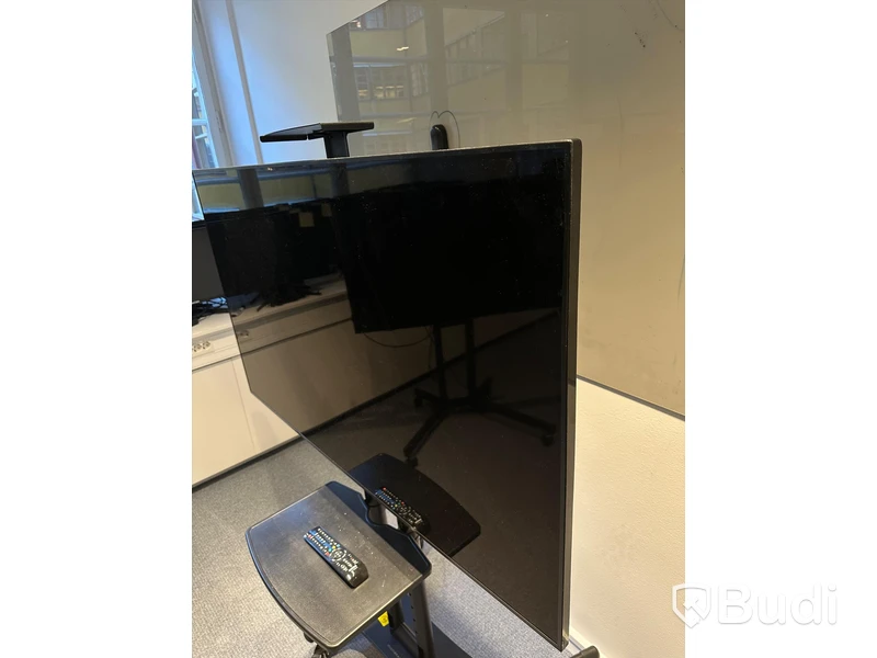 Tv-skärm SWEDX SS-58K1 ink stativ