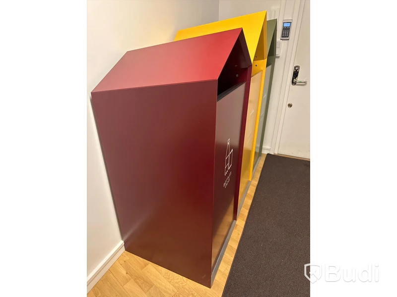 3 st Sopdispensers - TreCe Ridge, 60x65x140-153 cm, ord.pris ca 50.000 kr ink moms