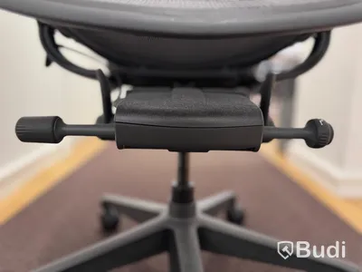 Kontorsstol - Herman Miller Aeron, mörkgrå, Ord. pris inkl. moms: 16 000 kr