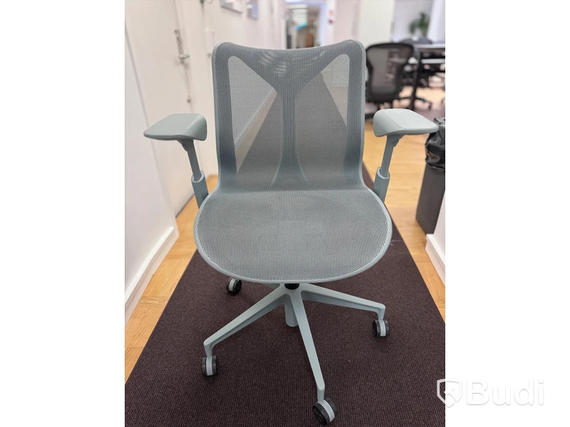 Kontorsstol - Herman Miller Cosm, mint/grågrön, Ord. pris inkl. moms: ca 16 500 kr