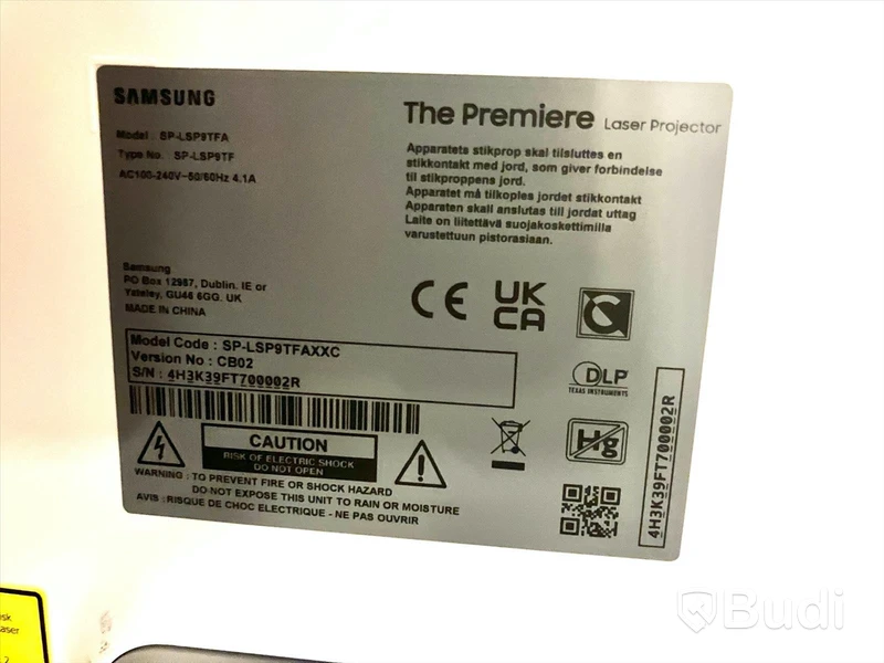 Projektor och projektorduk - Samsung The Premiere Laser Projector och Hivilux Floor Screen Ord. pris: ca 70 000 kr