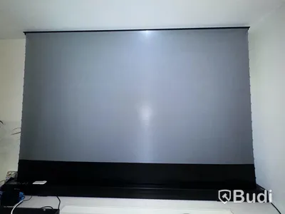 Projektor och projektorduk - Samsung The Premiere Laser Projector och Hivilux Floor Screen Ord. pris: ca 70 000 kr
