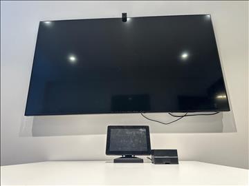 Konferensutrustning - Asus Google Meet Video Conference Kit plus TV-skärm/display. 