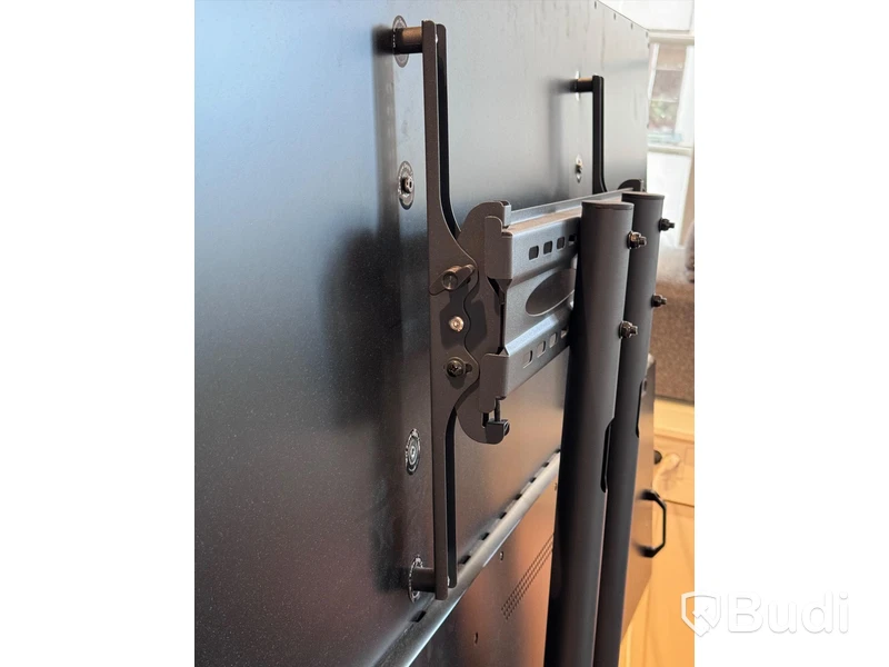 Skärm/display på stativ med hjul - Swedx SM-75K1, diagonalt 192 cm
