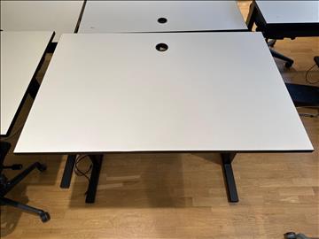 Höj- och sänkbart skrivbord 120x80 cm - vit