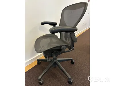 Kontorsstol - Herman Miller Aeron, mörkgrå, Ord. pris inkl. moms: 16 000 kr