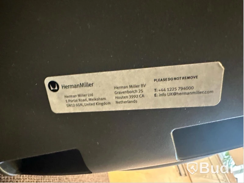Kontorsstol - Herman Miller Aeron, mörkgrå, Ord. pris inkl. moms: 16 000 kr