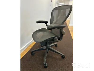 Kontorsstol - Herman Miller Aeron, mörkgrå, Ord. pris inkl. moms: 16 000 kr