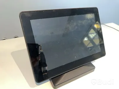 Konferensutrustning - Asus Google Meet Video Conference Kit plus TV-skärm/display.