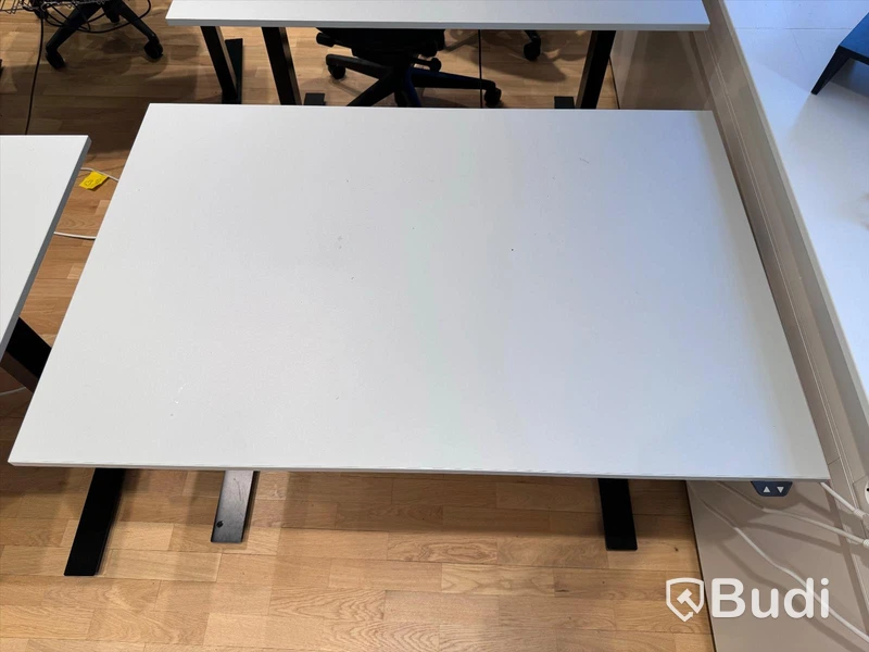 Höj- och sänkbart skrivbord 120x80 cm - ljusgrå