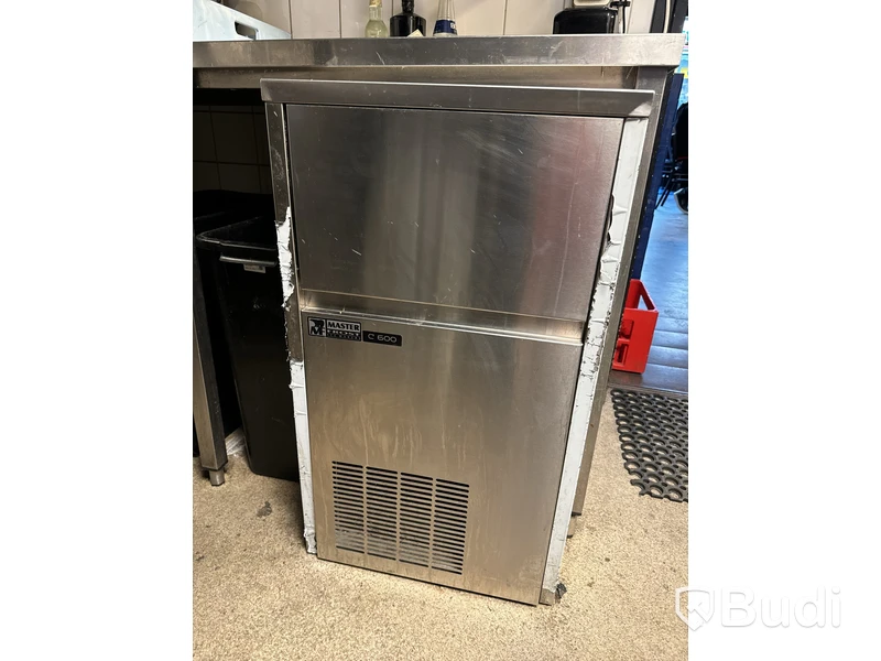 Ismaskin, Master Frost C 600