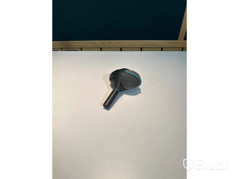 Mikrofon - AKG D112