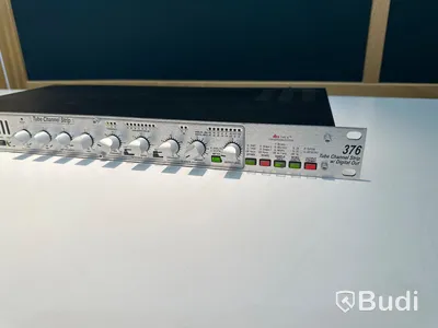 Tube Channel Strip - dbx 376