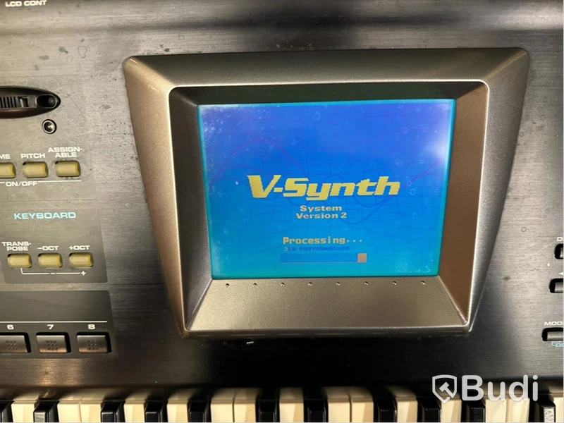 Synthesizer - Roland V-Synth
