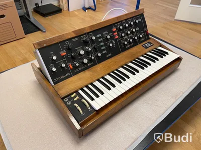 Synthesizer - Moog Minimoog