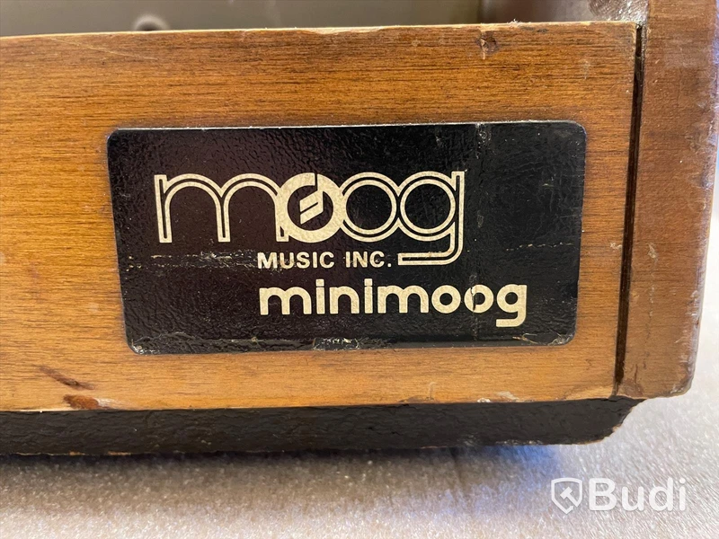 Synthesizer - Moog Minimoog