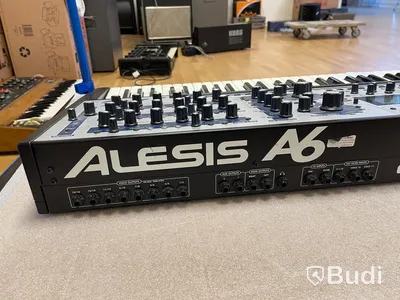 Synthesizer - Alesis Andromeda A6