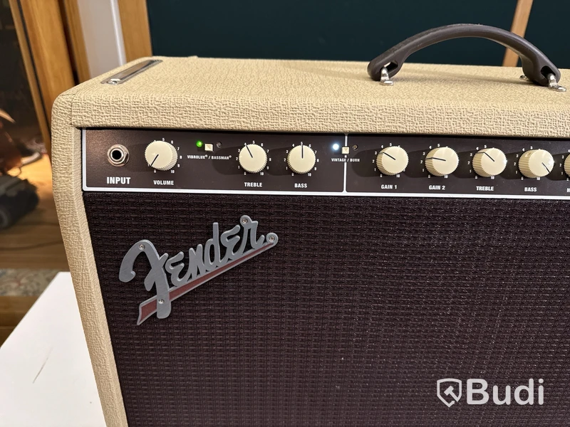 Gitarrförstärkare - Fender Super-Sonic