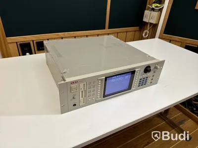 Sampler - Akai S5000