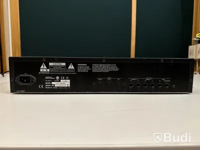 Synthesizer - Roland JV-2080