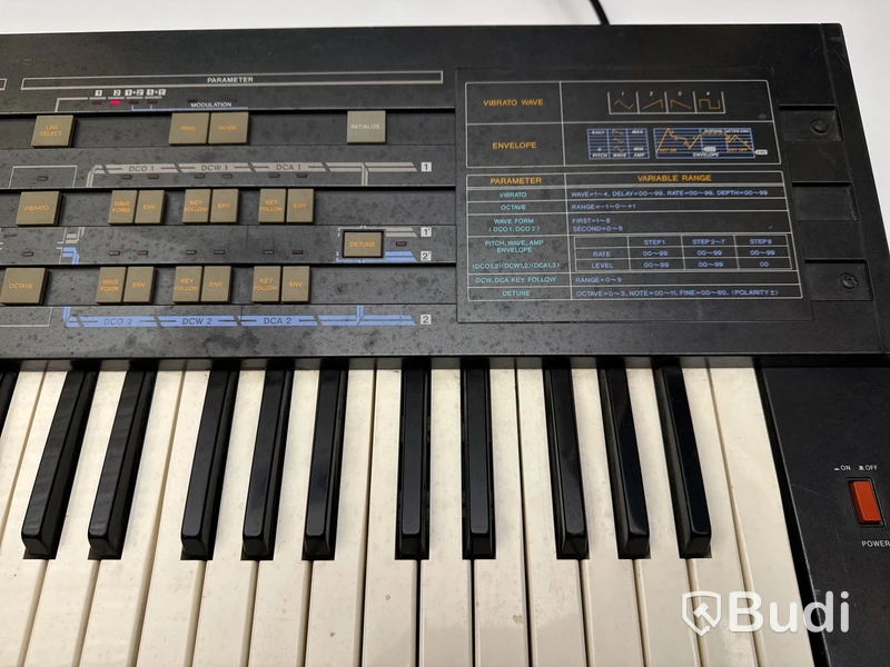 Synthesizer - Casio CZ-3000