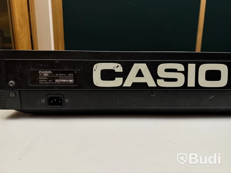 Synthesizer - Casio CZ-3000
