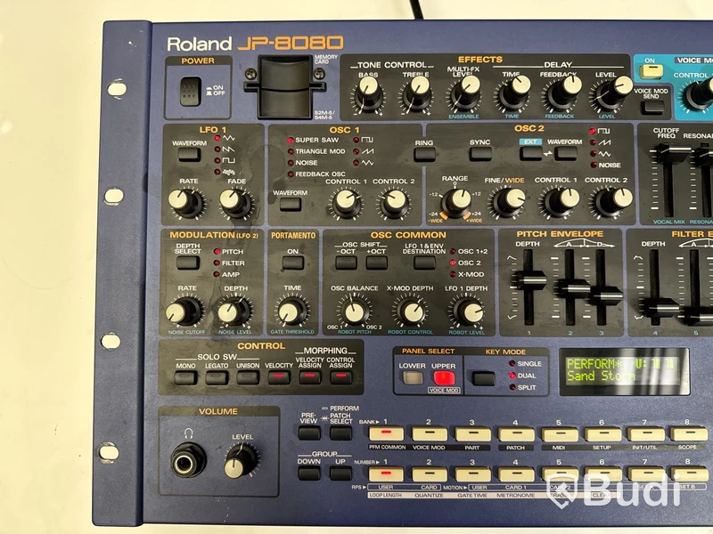 Synthesizer - Roland JP-8080