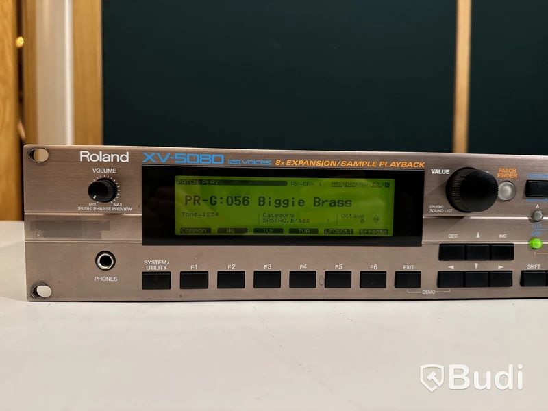 Synthesizer - Roland XV-5080