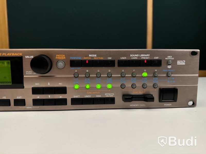 Synthesizer - Roland XV-5080