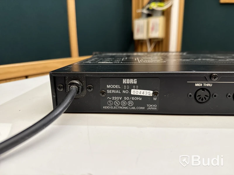 Delay - Korg SDD-2000