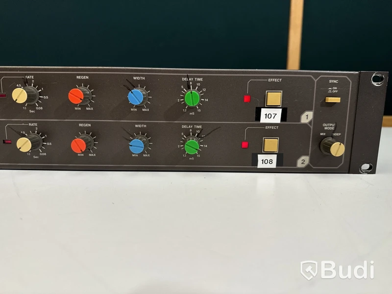 Chorus/Flanger - Tascam CF-20