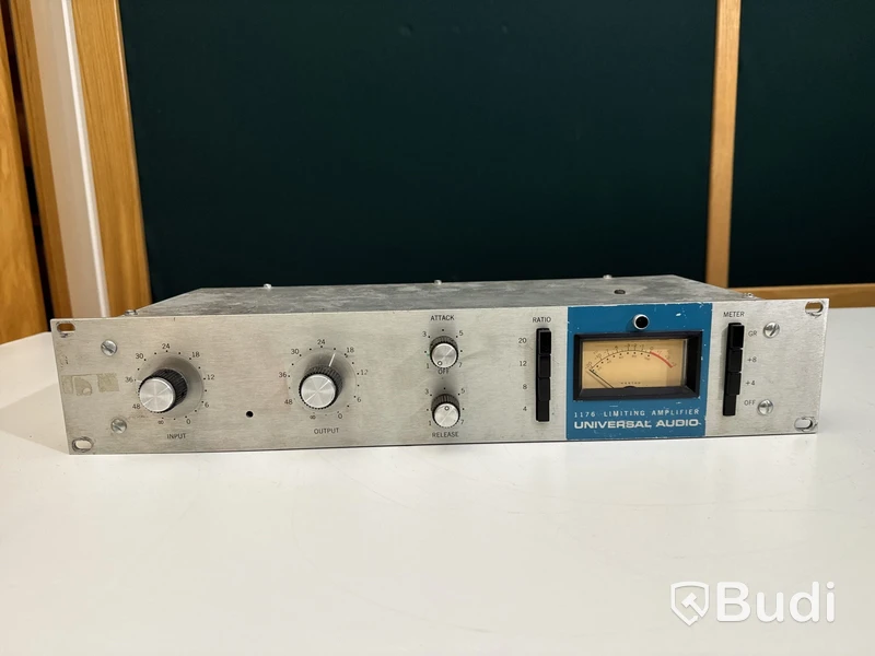 Kompressor - Urei, Universal Audio Blue Stripe 1176B