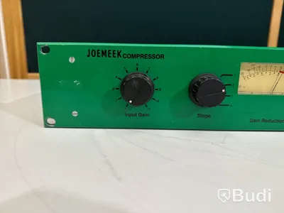 Kompressor - Jomeek Stereo Compressor rev. 1.07