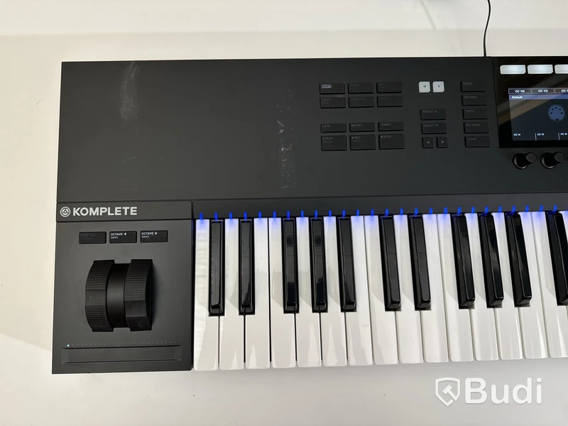 MIDI-Keyboard - Komplete Kontrol s61