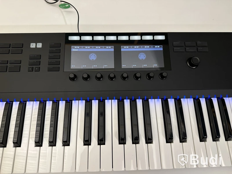 MIDI-Keyboard - Komplete Kontrol s61