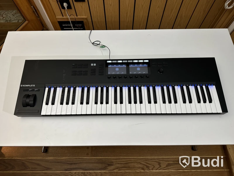 MIDI-Keyboard - Komplete Kontrol s61